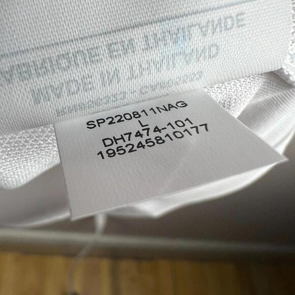 PSG Paris Saint-Germain 2022/23 Jordan 4th Jersey White Womens Large L NWT - Picture 3 of 9